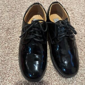 Tip Top Kids Shiny Black Dress Shoes